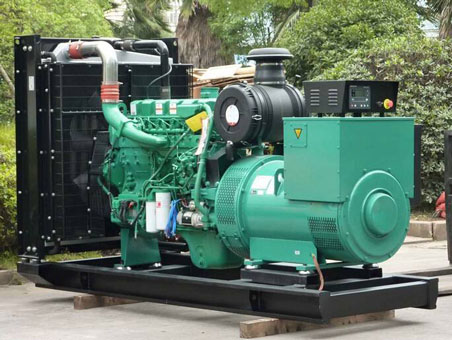 兰西710kw康明斯柴油发电机组图片 兰西710kw康明斯柴油发电机组图片