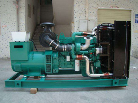 兰西1100kw康明斯柴油发电机组图片 兰西1100kw康明斯柴油发电机组图片